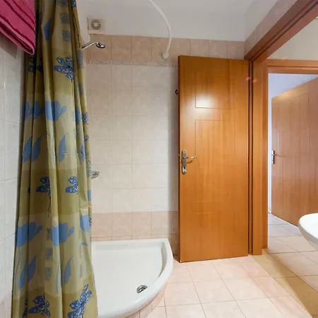 Liland Apartment